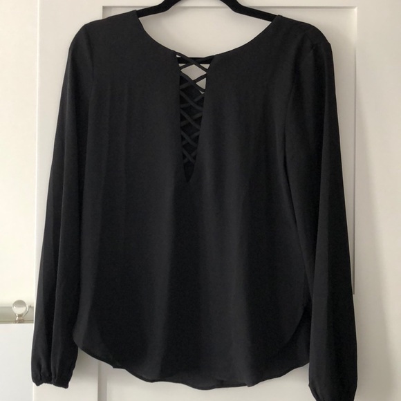 Black blouse - Picture 1 of 1